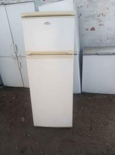 classifieds/fridges