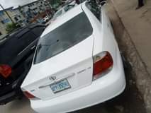 A picture of Camry 06