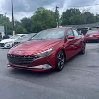 A picture of 2021 Hyundai Elantra Price 6500 Down payment 500 Miles 44k