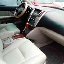 A picture of Rx330 Clean sharp Belgium grade catalyst intact everything working fine