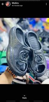 A picture of Sandles for you