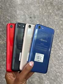 A picture of Oppo A83 ram 6 gb 128