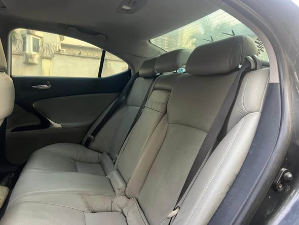 A picture of REGISTERED LEXUS IS 250 2008 5 7M