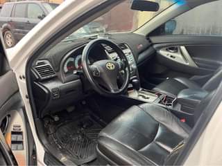 A picture of Toyota camry SE 2009