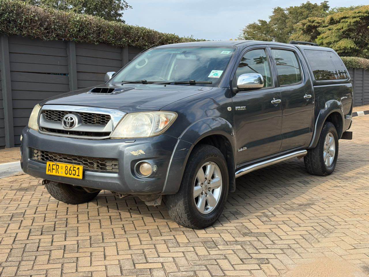 used toyota hilux