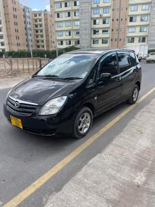 A picture of Toyota spacio CE Engine 1Nz Cc 1490 Seat 7 Android