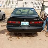 A picture of Toyota Camry 2000