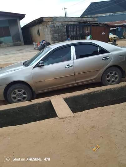 A picture of 2004 BIG DADDY CAMRY 2004 BIG DADDY