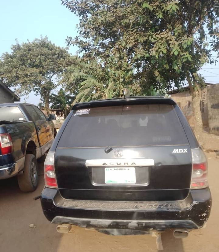 A picture of Acura 05 Iyana ipaja 2 1m last o AC need