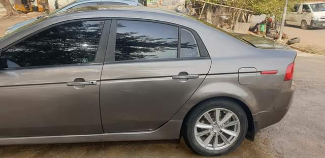 A picture of Acura TL