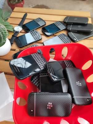 BlackBerry M.
