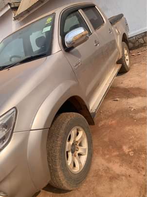 A picture of TOYOTA HILUX VIGO