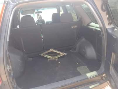 A picture of Honda CR V 2005 06