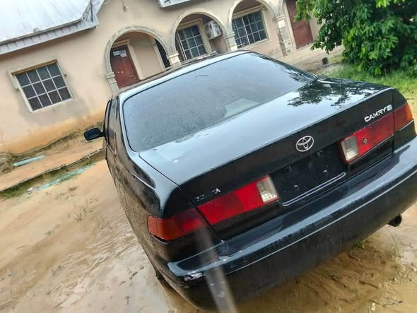 A picture of Money needed today for this Toyota Camry drop light