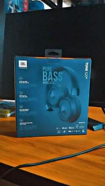 A picture of JBL Original headsets brand new boxed and sealed in stock