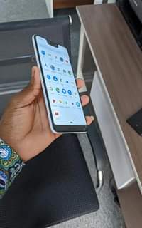 A picture of Google pixel 3XL