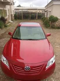 A picture of Toyota Camry 09