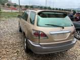 A picture of CLEAN USED LEXUS RX300 2M NET PRICE ABUJA 08136543220
