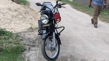 A picture of Pikipiki Aina ya tvs Ina usajil wa DL