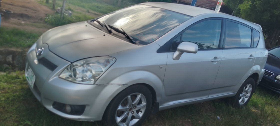A picture of Toyota varso