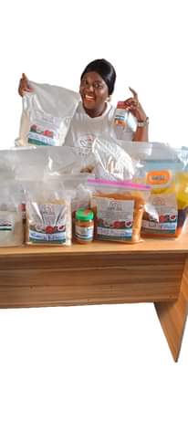 A picture of Looking for who to send Foodstuffs to you in aboard