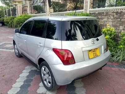 A picture of Toyota ist