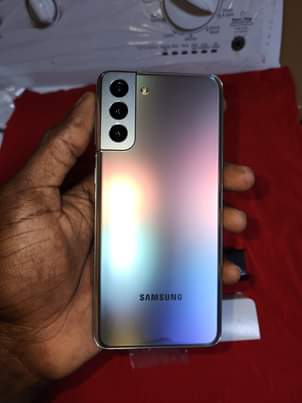 samsung s21