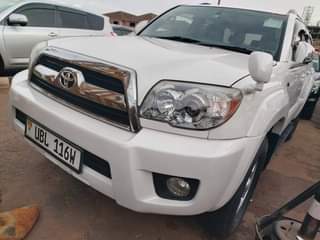A picture of Toyota HILUX SURF...Model 2007...2700 Cc Vvti Engine...Call...0703273550