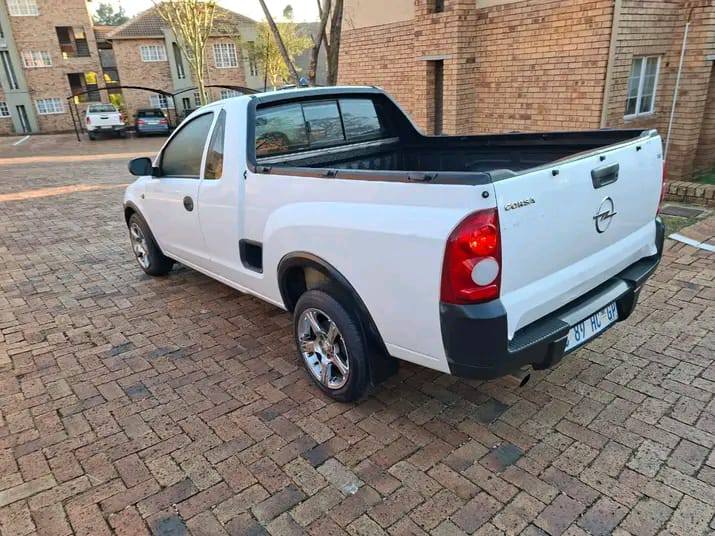 corsa utility