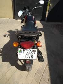 A picture of Boxer 125