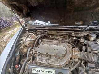 A picture of Honda Accord 2006 v6