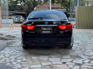 A picture of TOYOTA MARK X NEW MODEL CHASSIS NUMBER