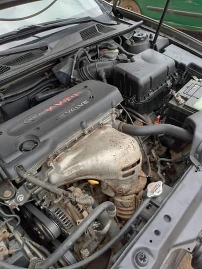A picture of 2005 TOYOTA CAMRY