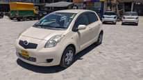 A picture of 2005 TOYOTA VITZ