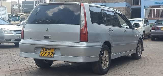 mitsubishi lancer
