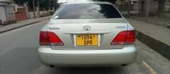 A picture of Crown royal nauza mil 7 7 ipo mbeya nicheki 0753020835
