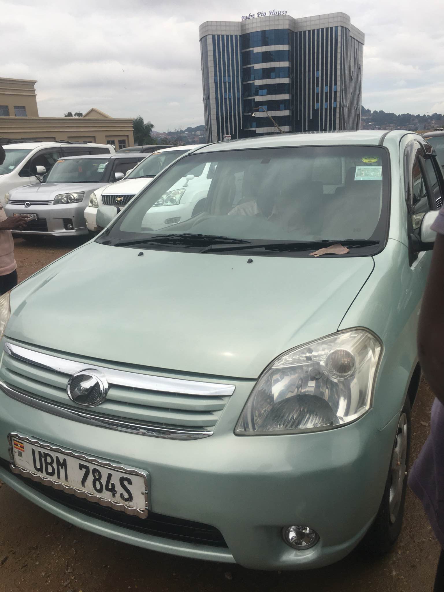 used toyota raum