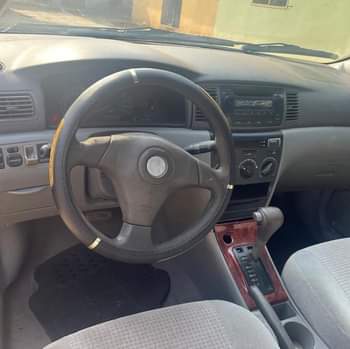 A picture of Dealer s deal 2006 Toyota Corolla with good gear chilling