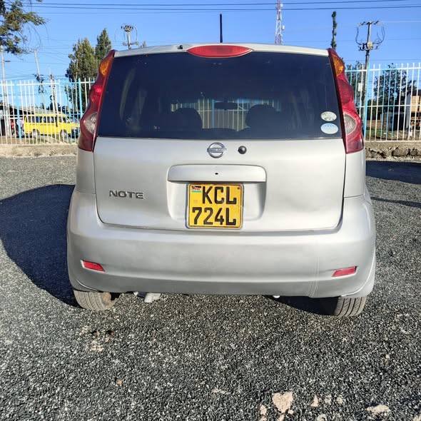 A picture of Nissan note