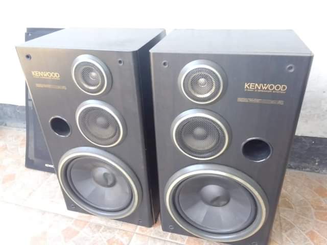 speakers