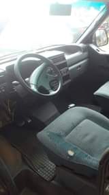 A picture of 2010 Volkswagen Bus 4