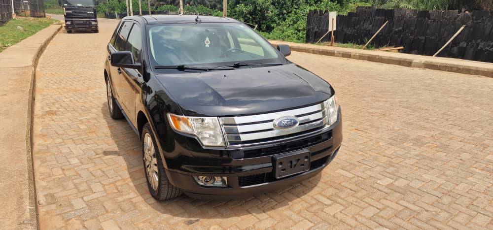 A picture of 2010 ford edge limited edition