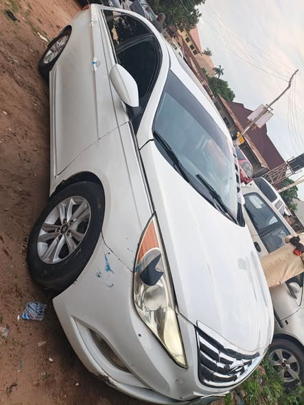 A picture of Hyundai sonata