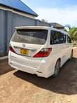 A picture of Toyota Alphard new