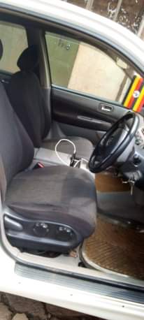 A picture of Toyota vista