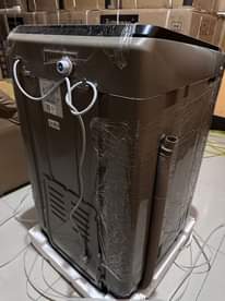 A picture of 15kg Semi Automatic Washing Machine 949 000Tsh