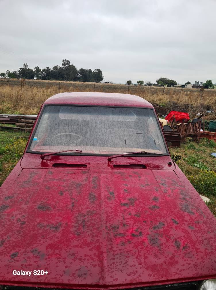 nissan 1400