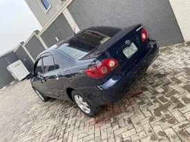 A picture of Distress distress 2003 Toyota Corolla with sound engine