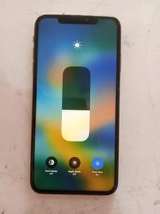 A picture of Iphone XSmax
