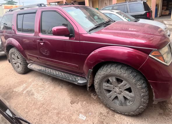 A picture of Nissan Pathfinder